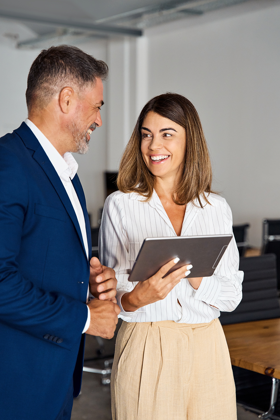 Two people discussing payment and financial options